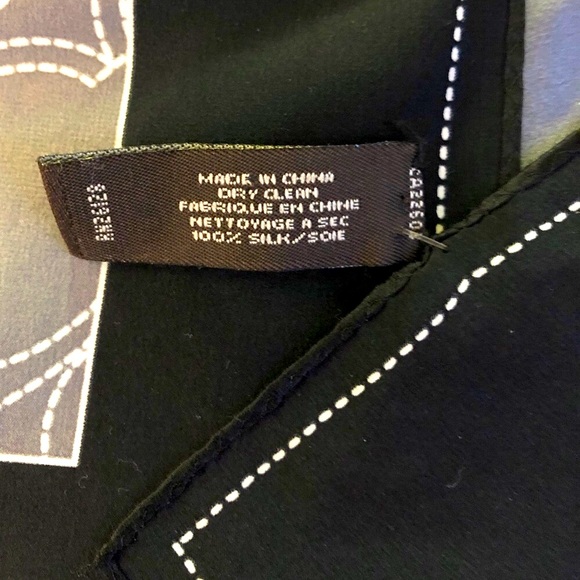 Coach scarf, 20” sq, Silk w hand rolled edge blk - Picture 4 of 10